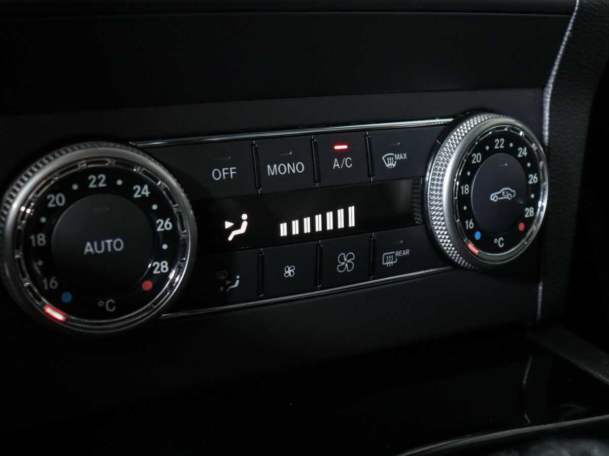 Купить Mercedes-Benz GLK-Класс с пробегом. Фото: #18