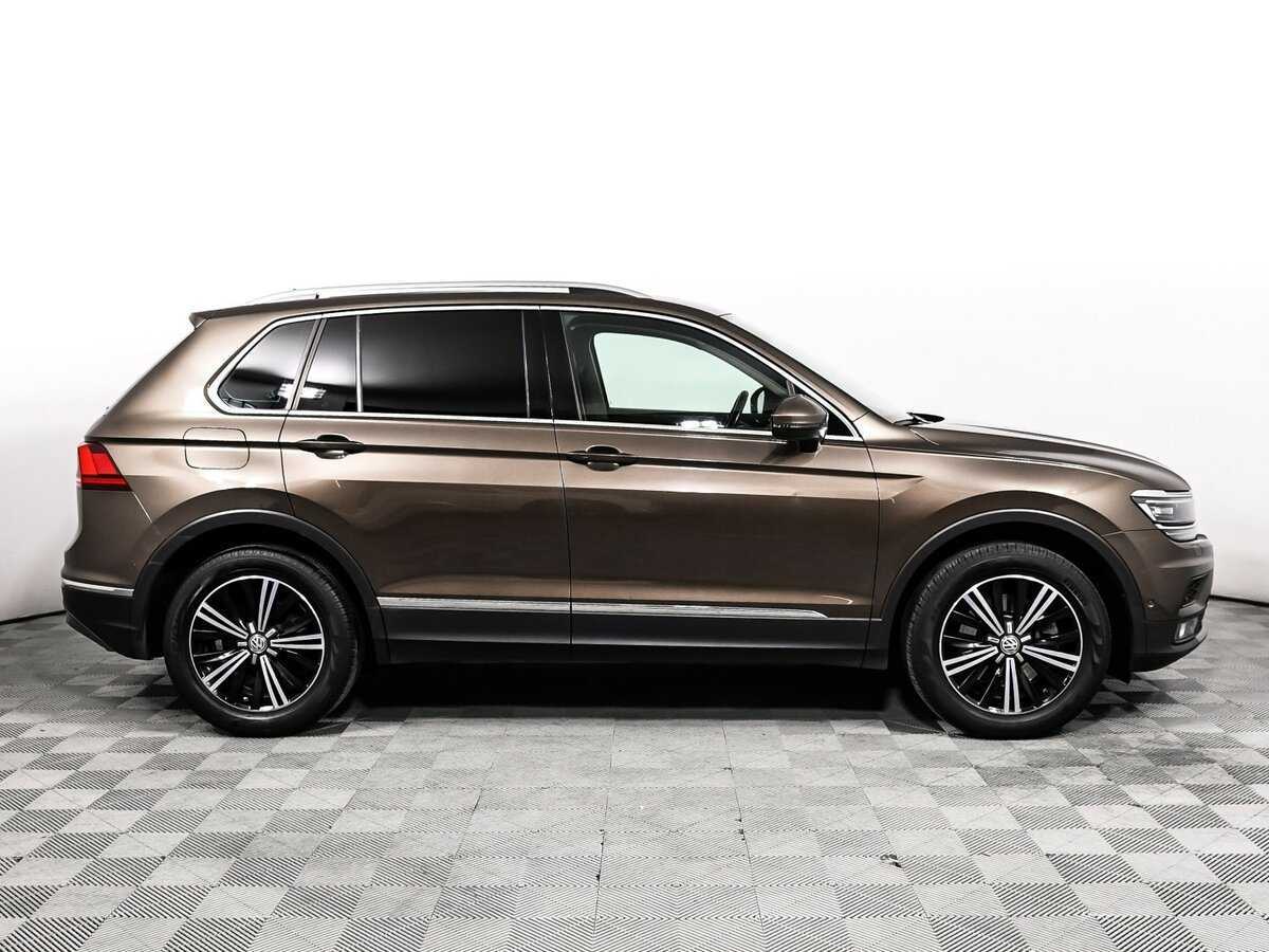 Купить Volkswagen Tiguan с пробегом. Фото: #3