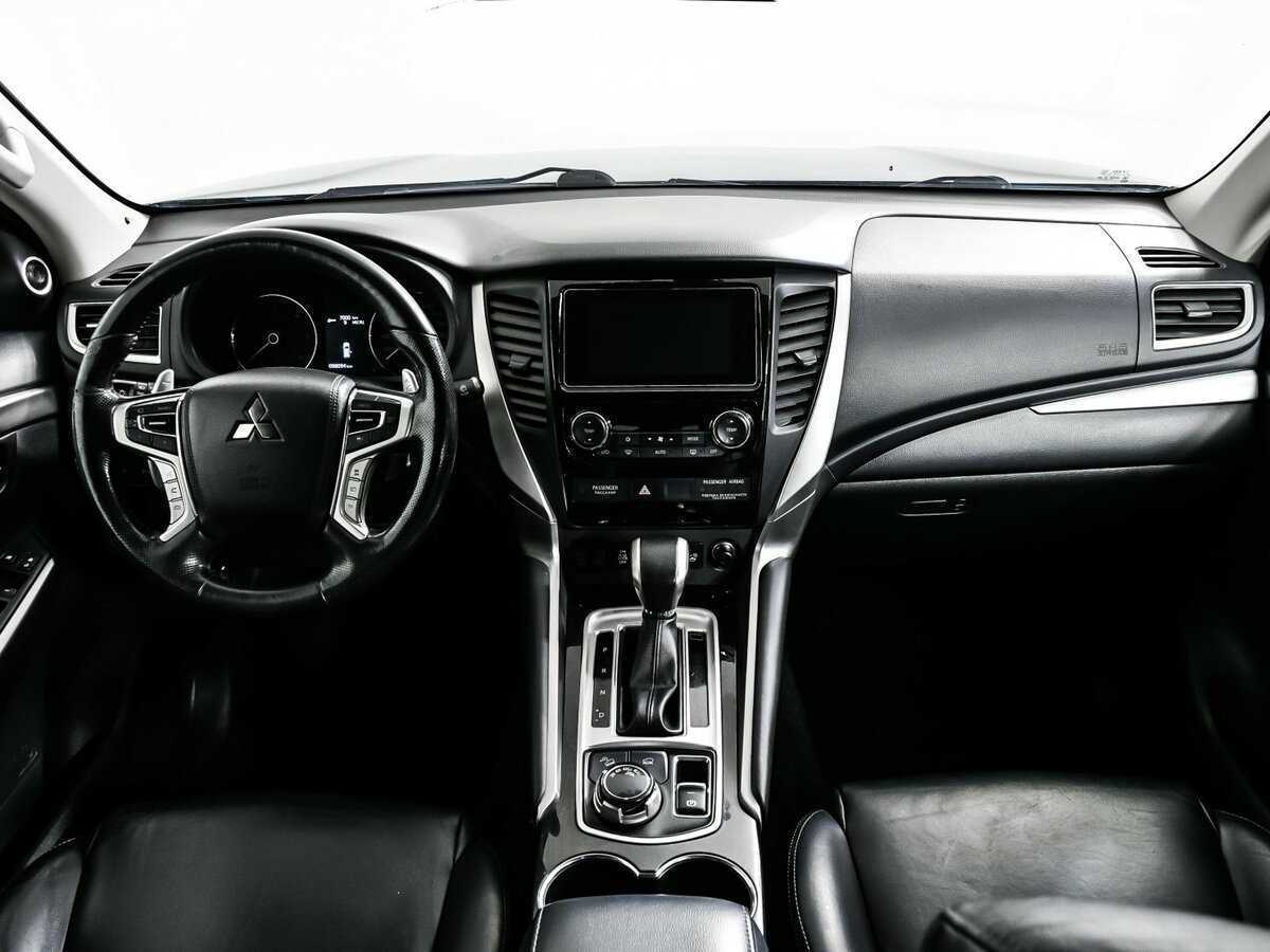 Купить Mitsubishi Pajero Sport с пробегом. Фото: #10
