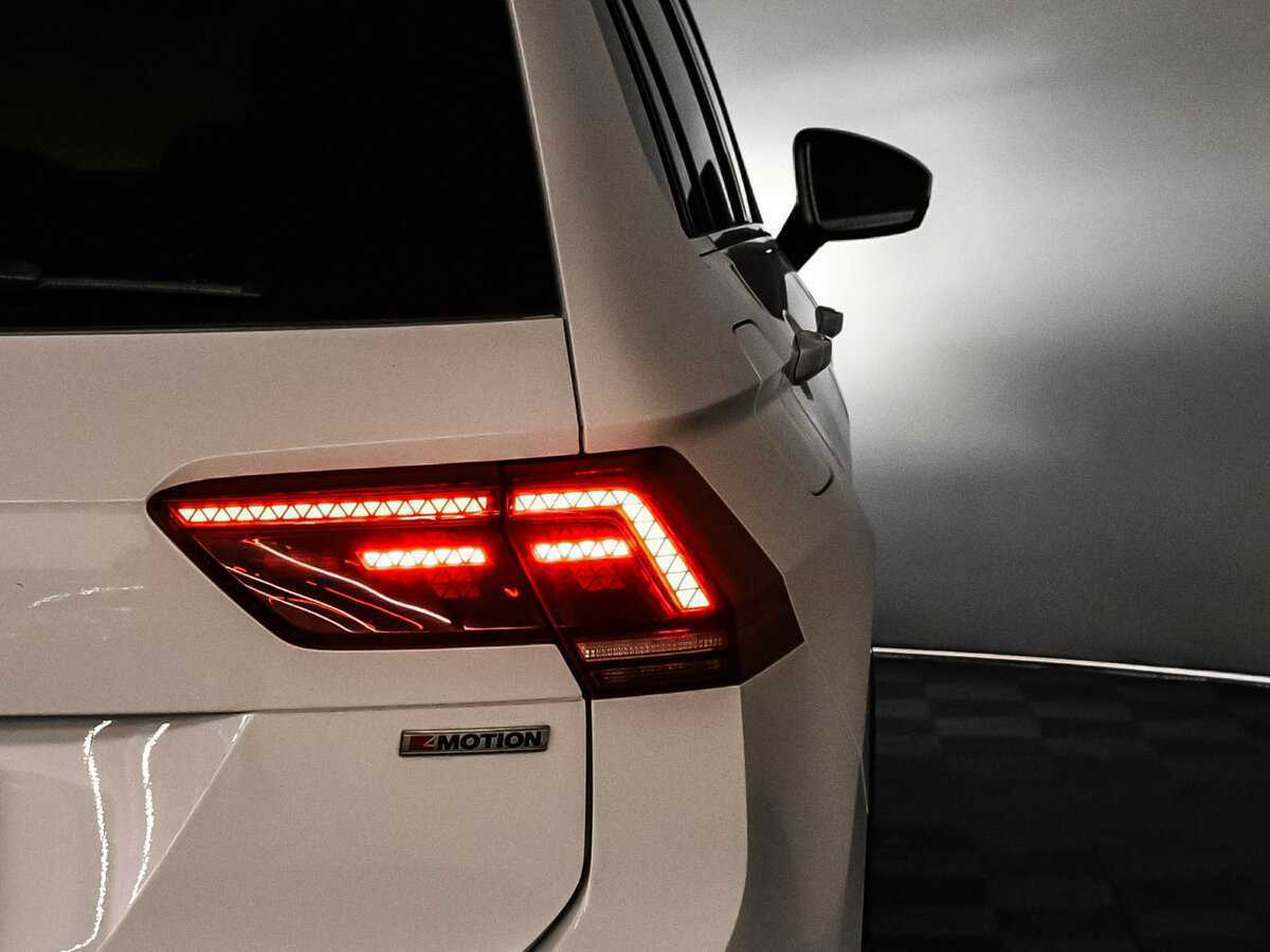 Купить Volkswagen Tiguan с пробегом. Фото: #14