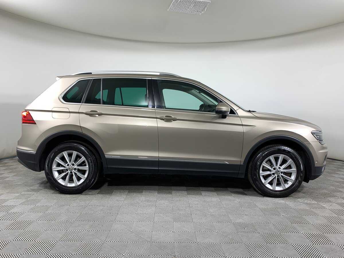 Купить Volkswagen Tiguan с пробегом. Фото: #3