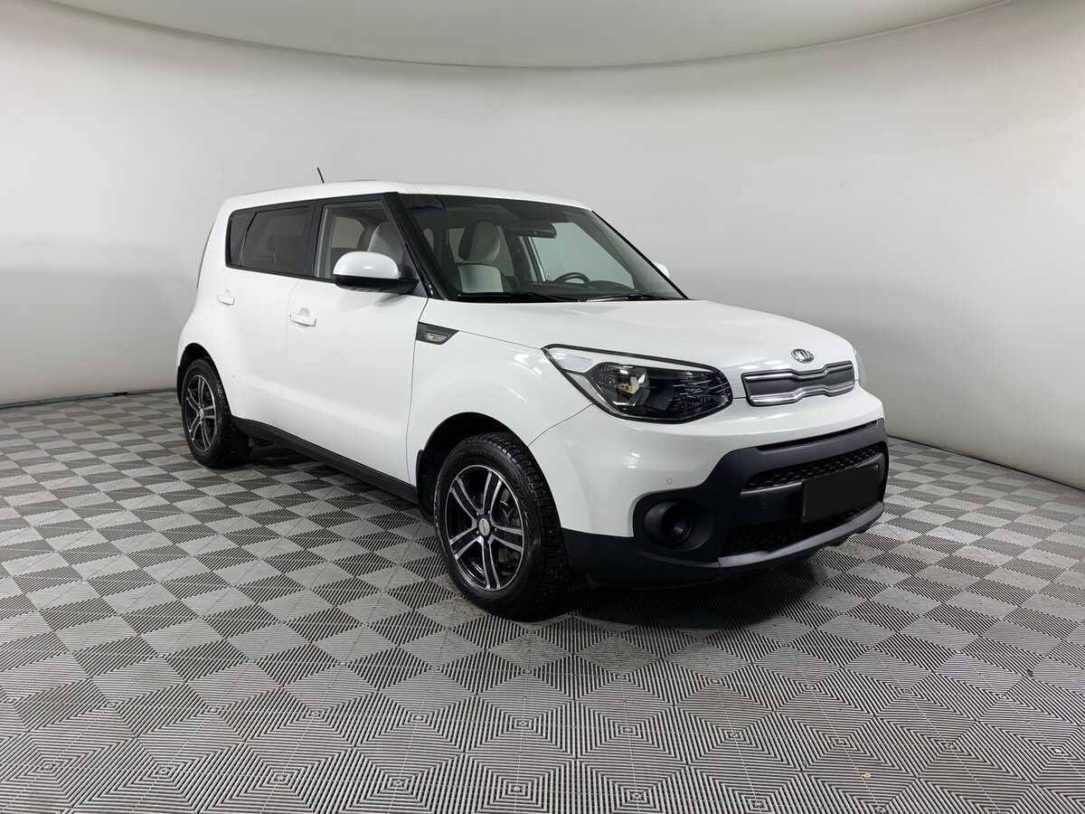 Купить Kia Soul с пробегом. Фото: #2