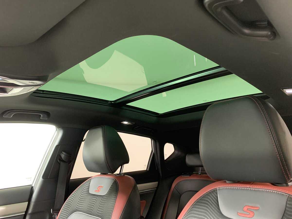 Купить Geely Coolray с пробегом. Фото: #18