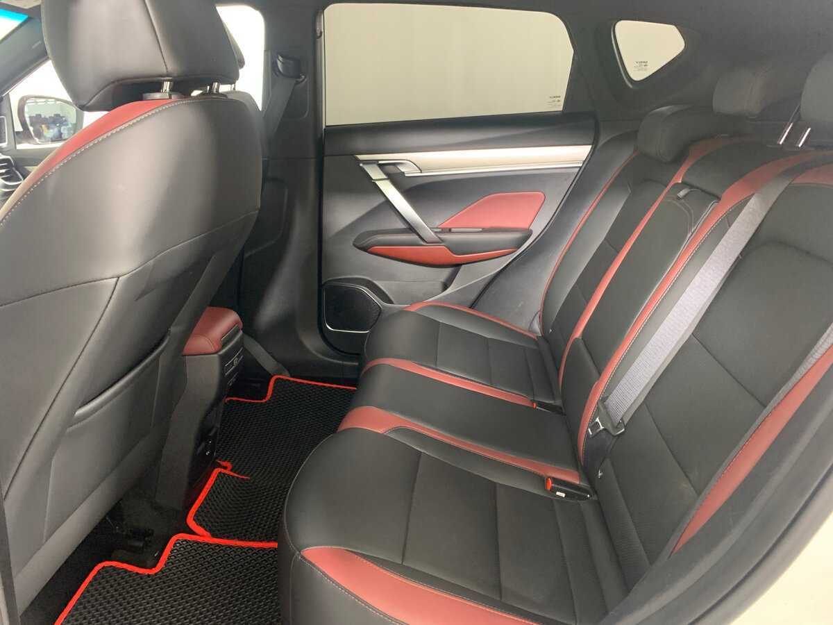 Купить Geely Coolray с пробегом. Фото: #18