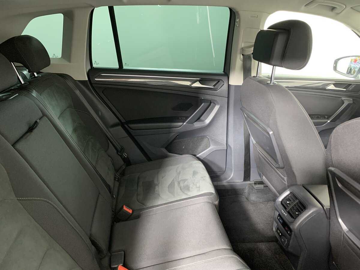 Купить Volkswagen Tiguan с пробегом. Фото: #16