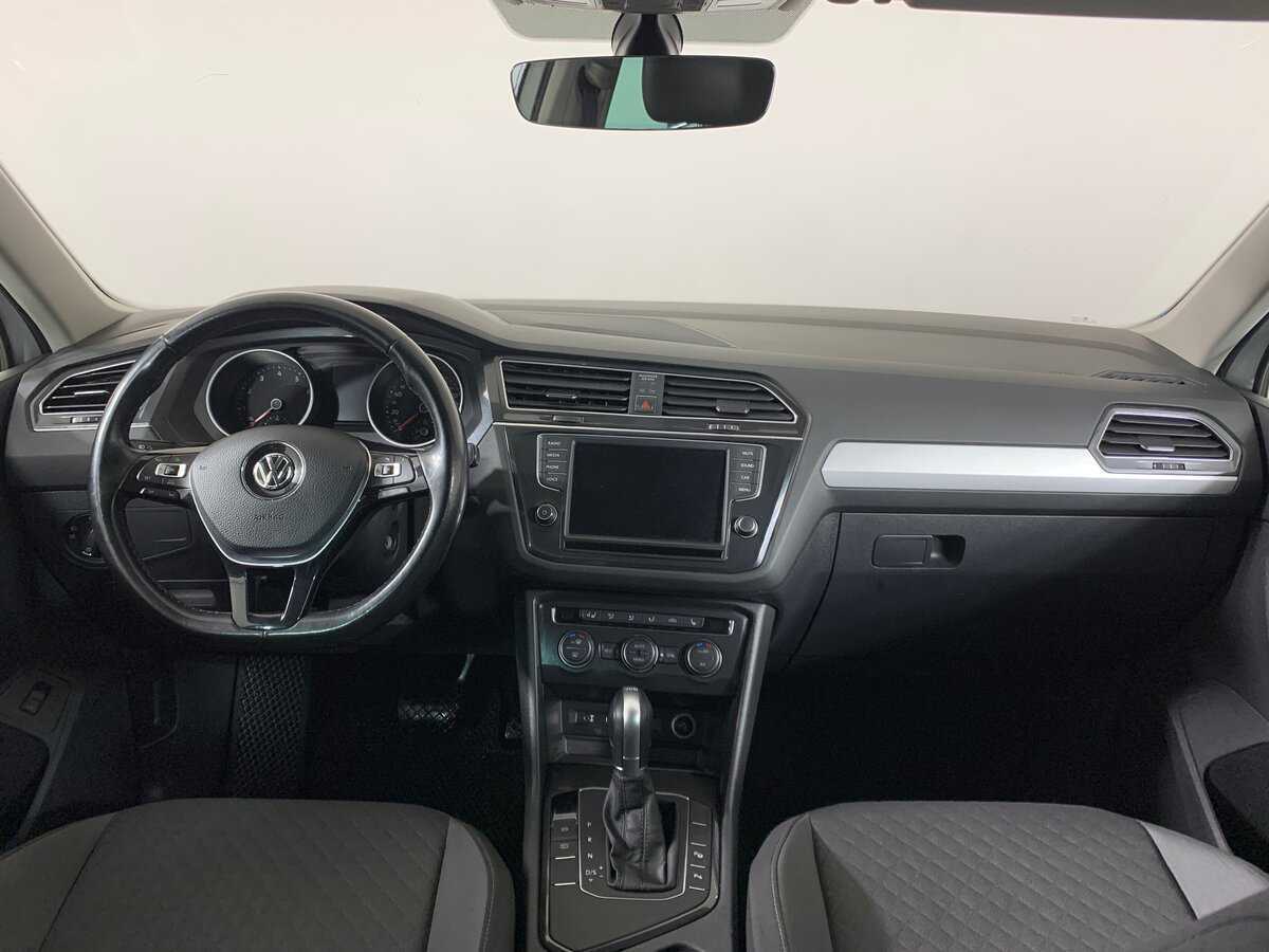 Купить Volkswagen Tiguan с пробегом. Фото: #12