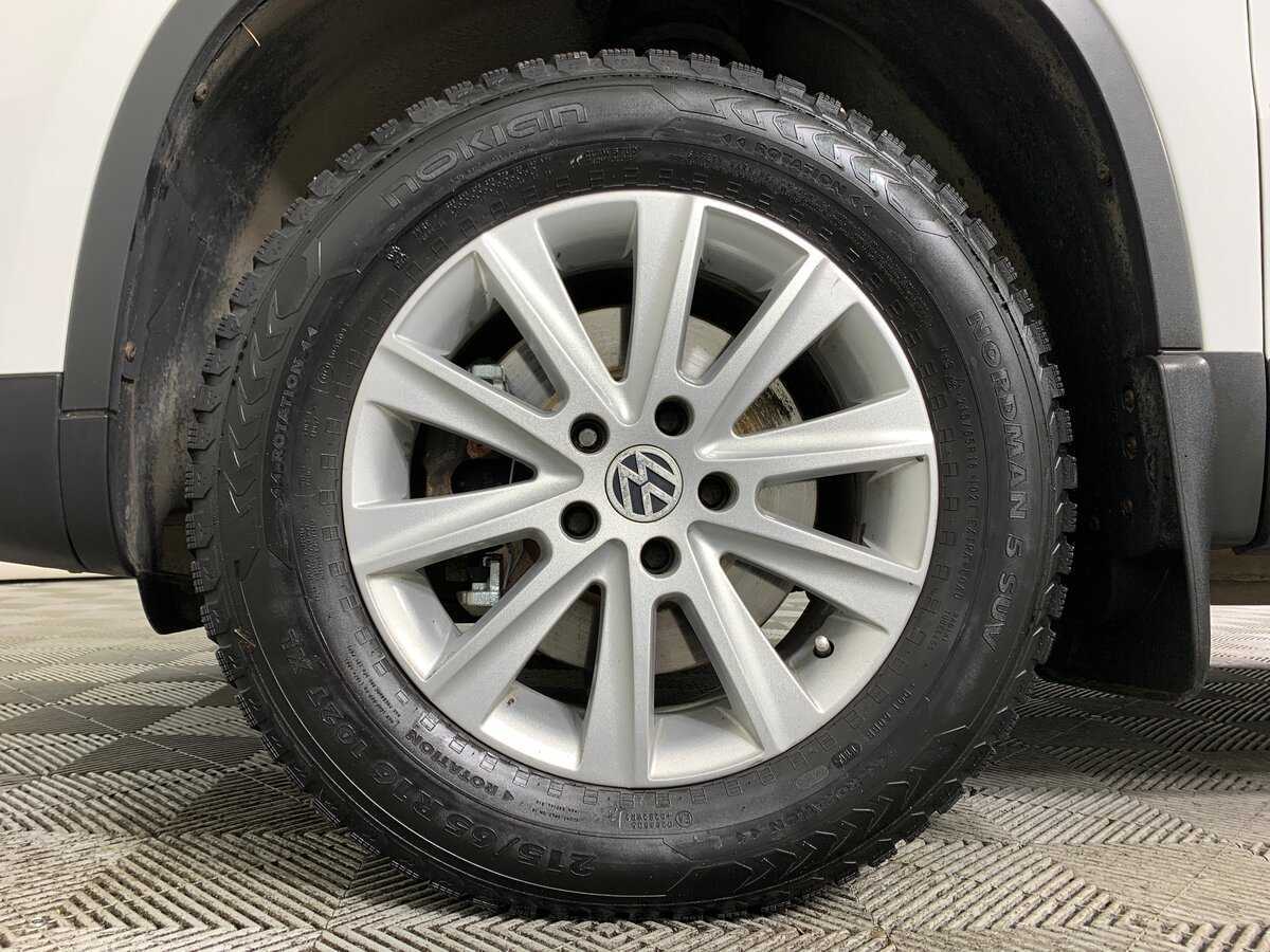 Купить Volkswagen Tiguan с пробегом. Фото: #8