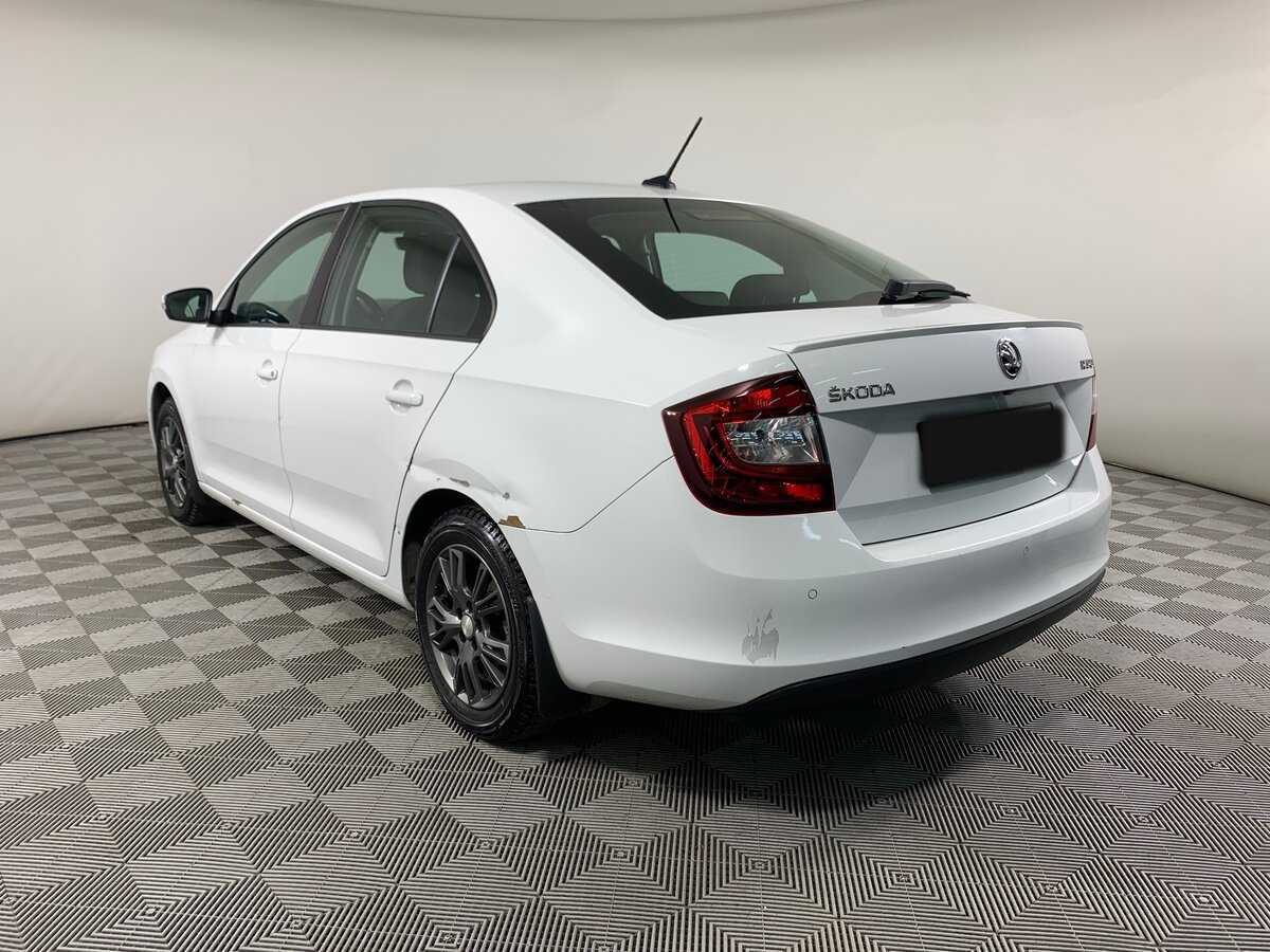 Купить Skoda Rapid с пробегом. Фото: #6