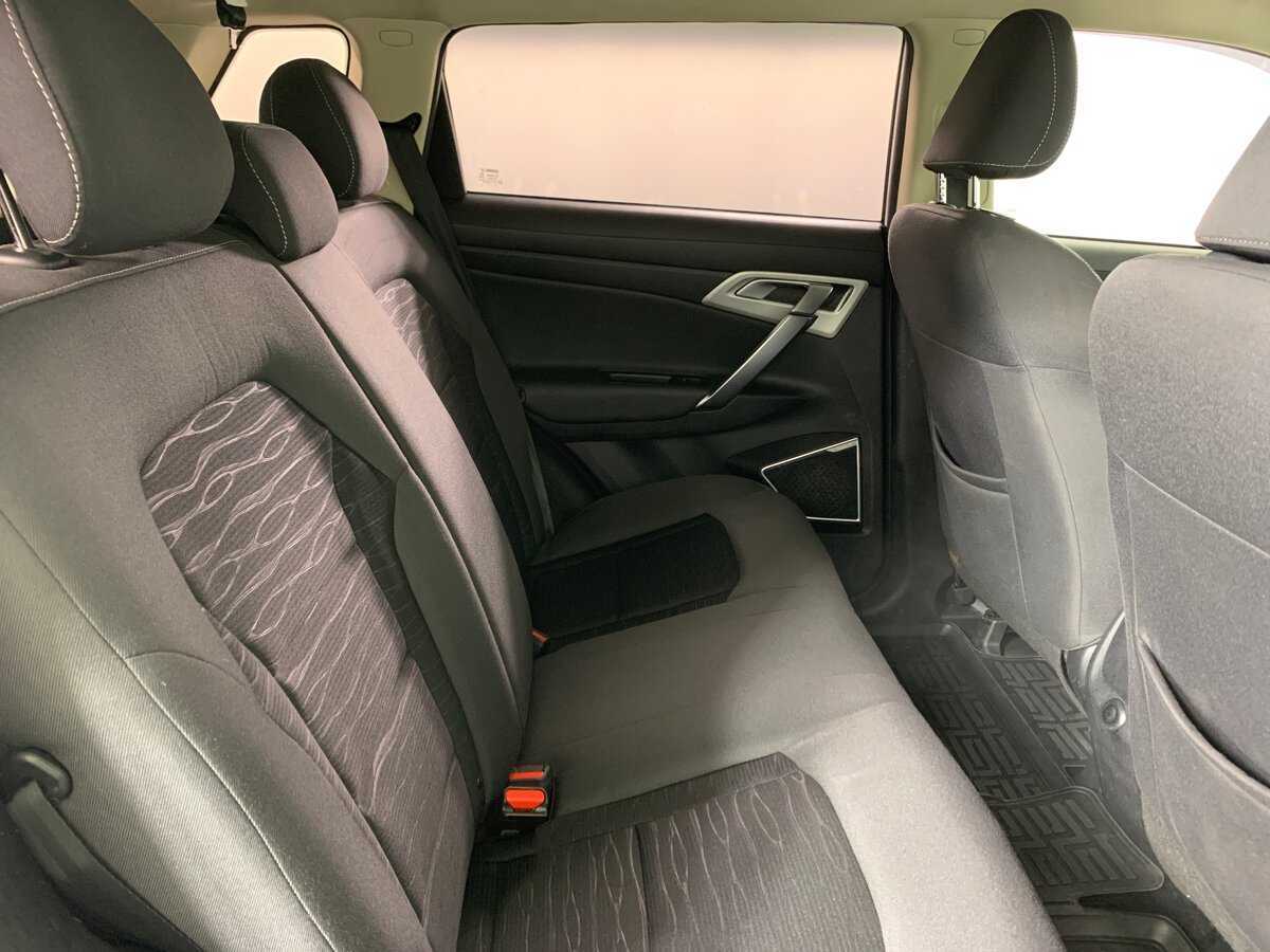 Купить Geely Atlas с пробегом. Фото: #17