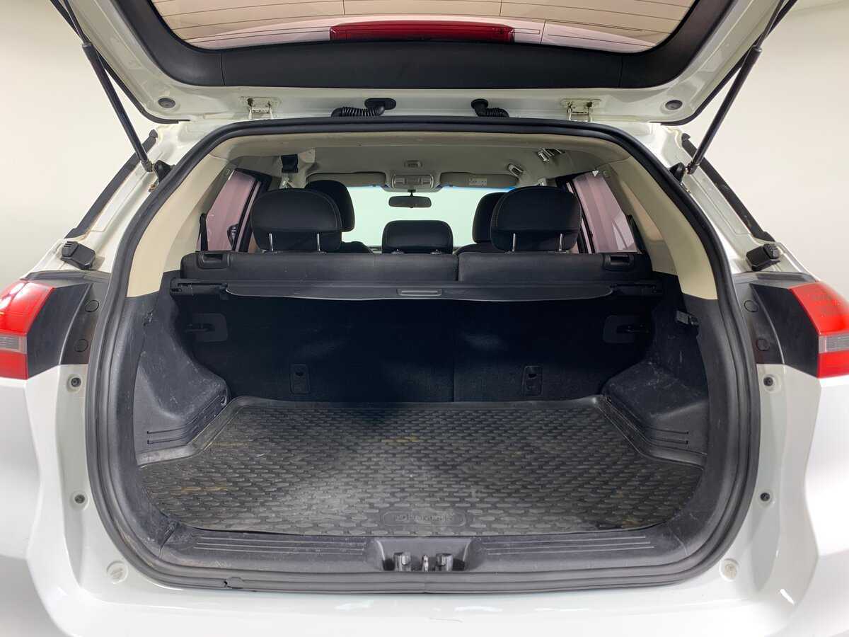 Купить Geely Atlas с пробегом. Фото: #19