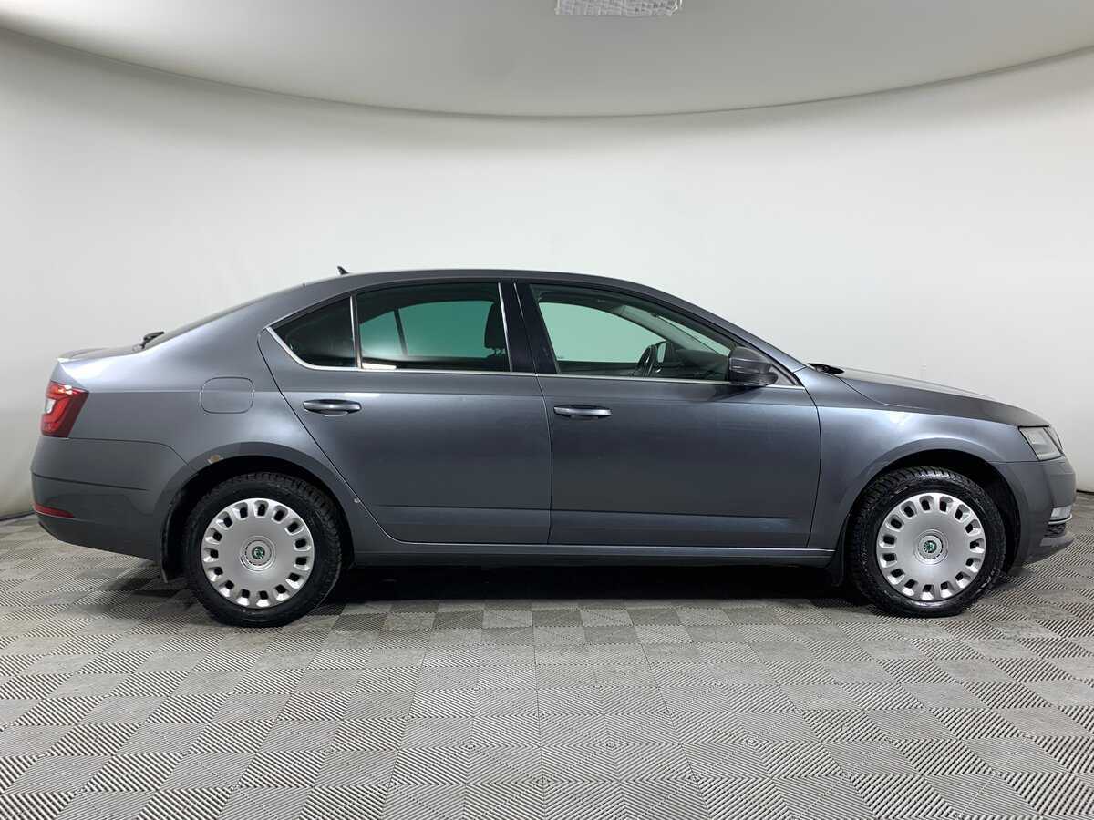 Купить Skoda Octavia с пробегом. Фото: #3