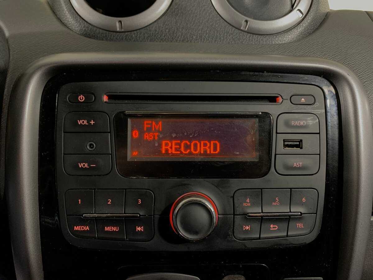 Купить Renault Duster с пробегом. Фото: #14