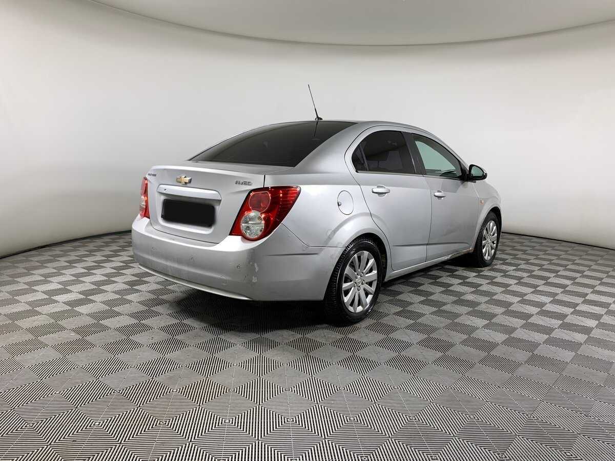 Купить Chevrolet Aveo с пробегом. Фото: #4