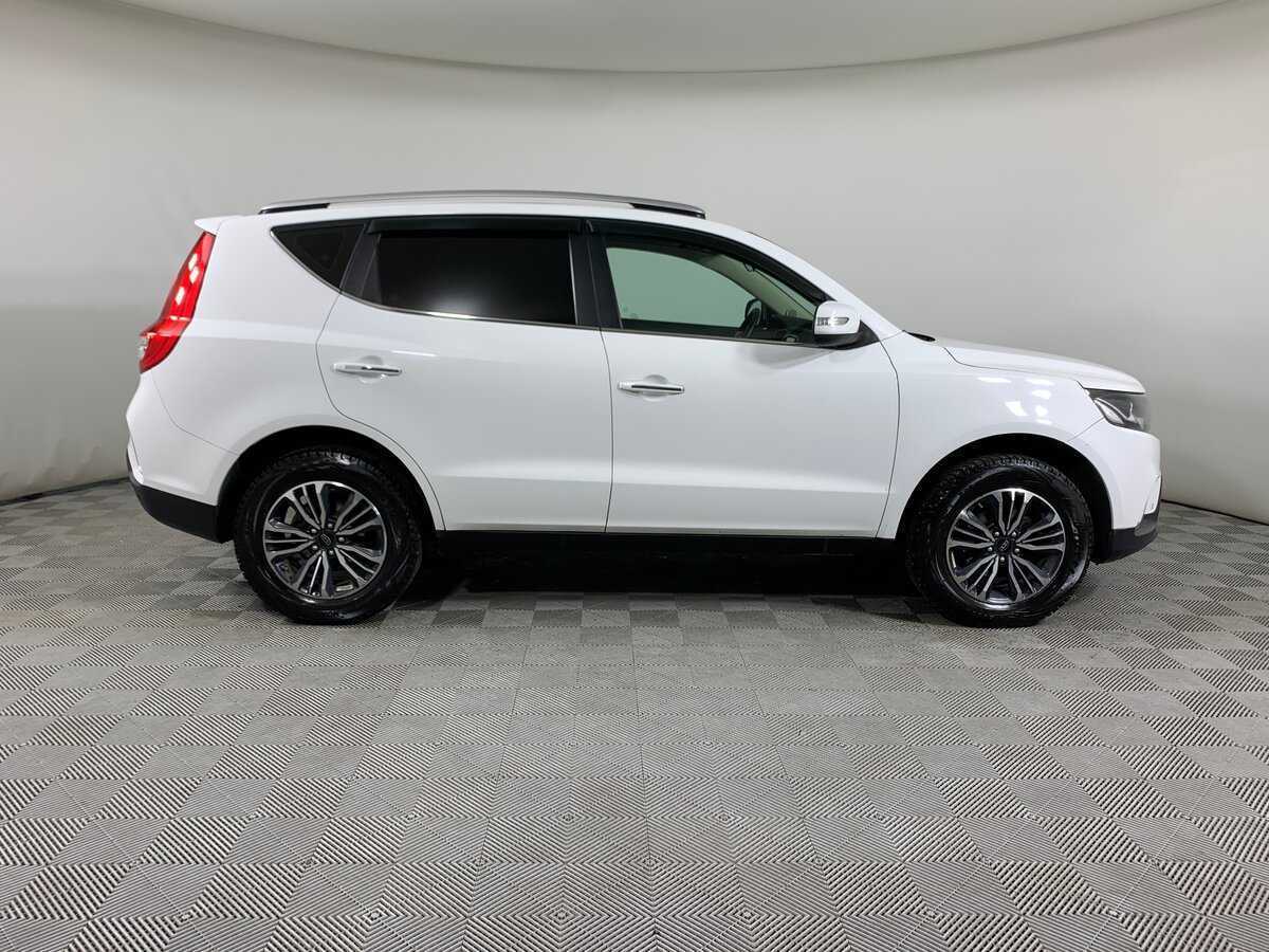 Купить Geely Emgrand X7 с пробегом. Фото: #3