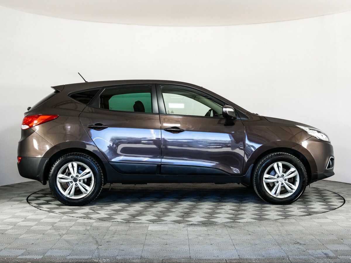 Купить Hyundai ix35 с пробегом. Фото: #3