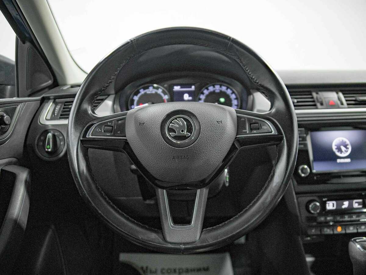 Купить Skoda Rapid с пробегом. Фото: #8