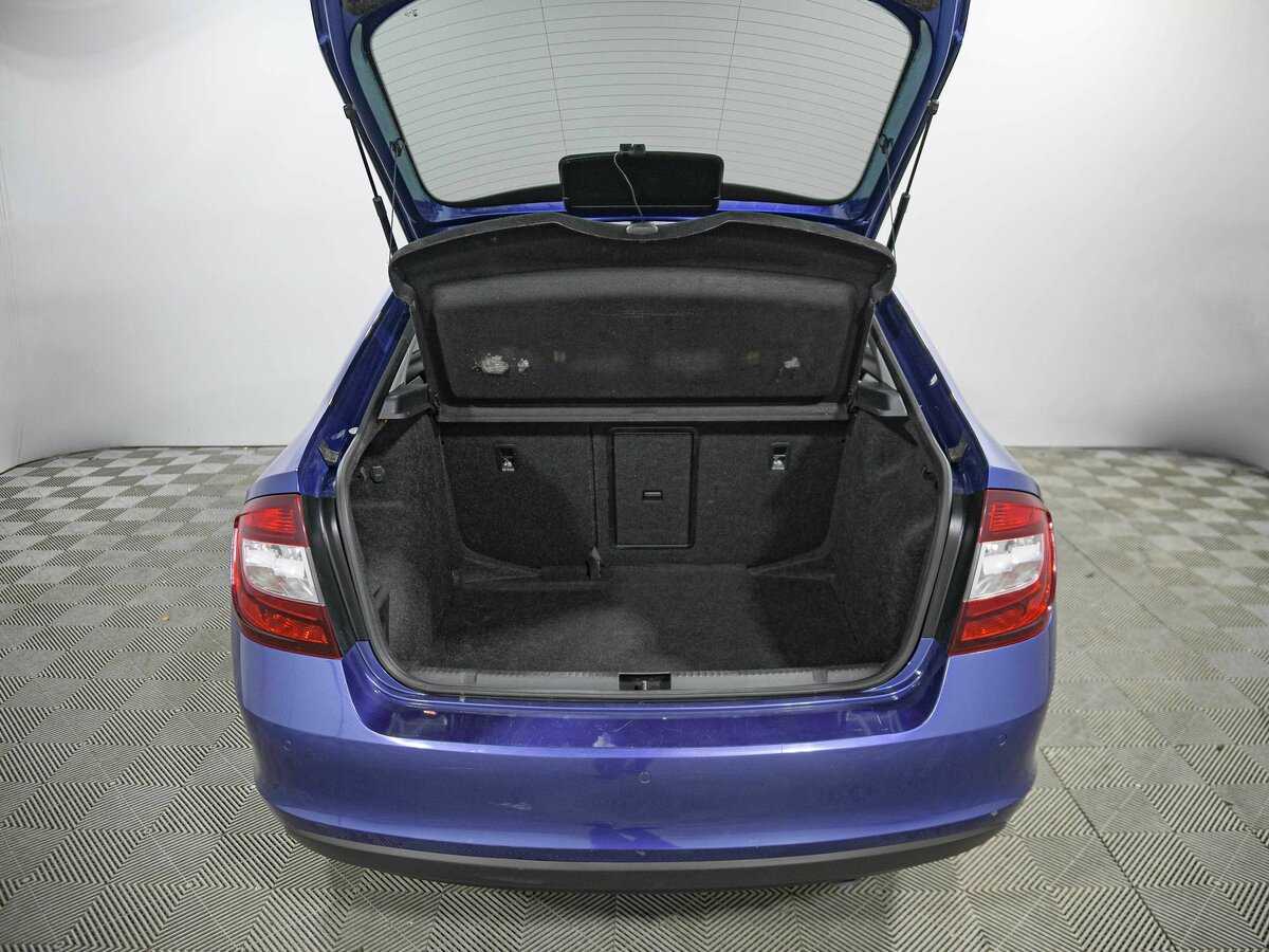 Купить Skoda Rapid с пробегом. Фото: #16