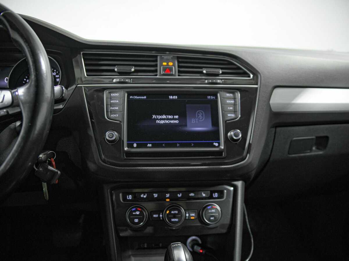 Купить Volkswagen Tiguan с пробегом. Фото: #8