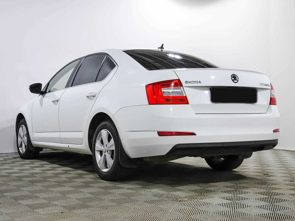 Купить Skoda Octavia с пробегом. Фото: #4