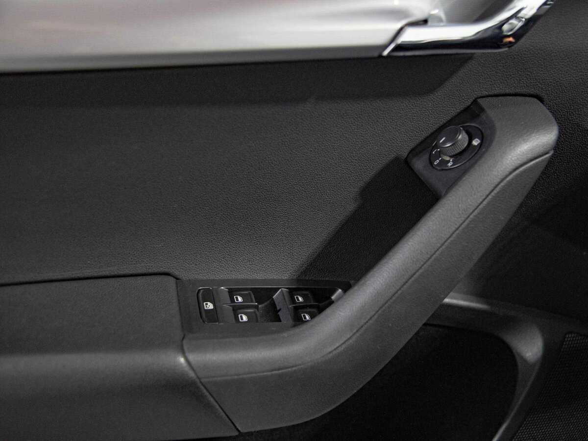 Купить Skoda Octavia с пробегом. Фото: #10