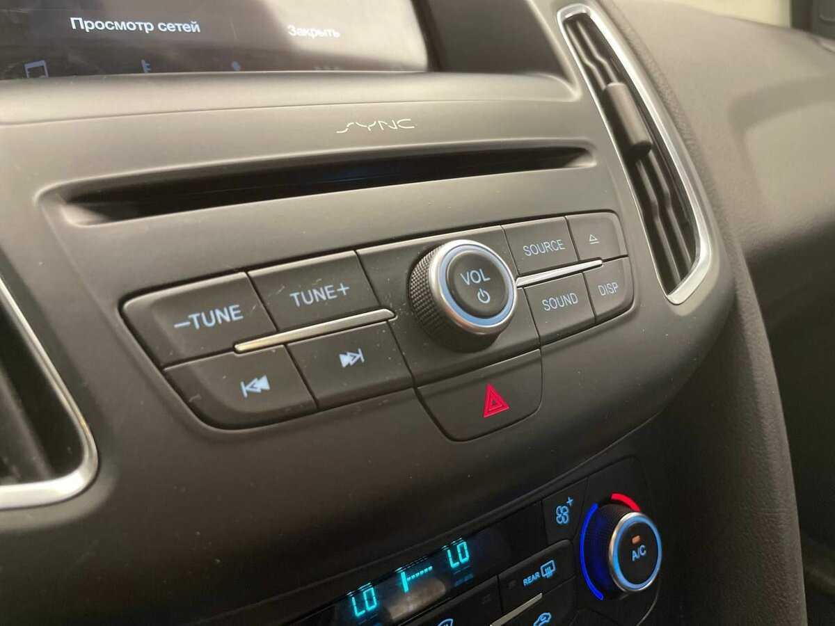 Купить Ford Focus с пробегом. Фото: #10
