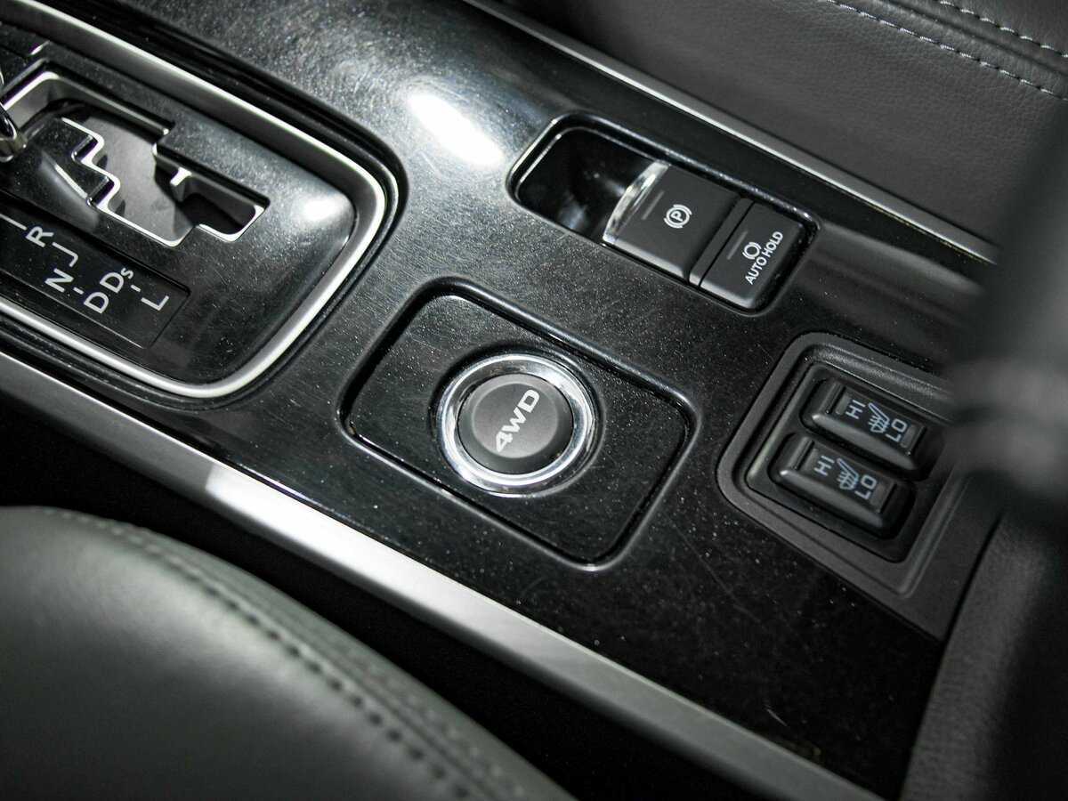 Купить Mitsubishi Outlander с пробегом. Фото: #14