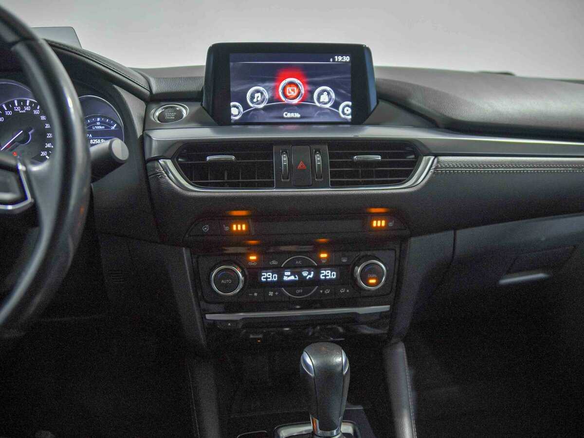 Купить Mazda 6 с пробегом. Фото: #10