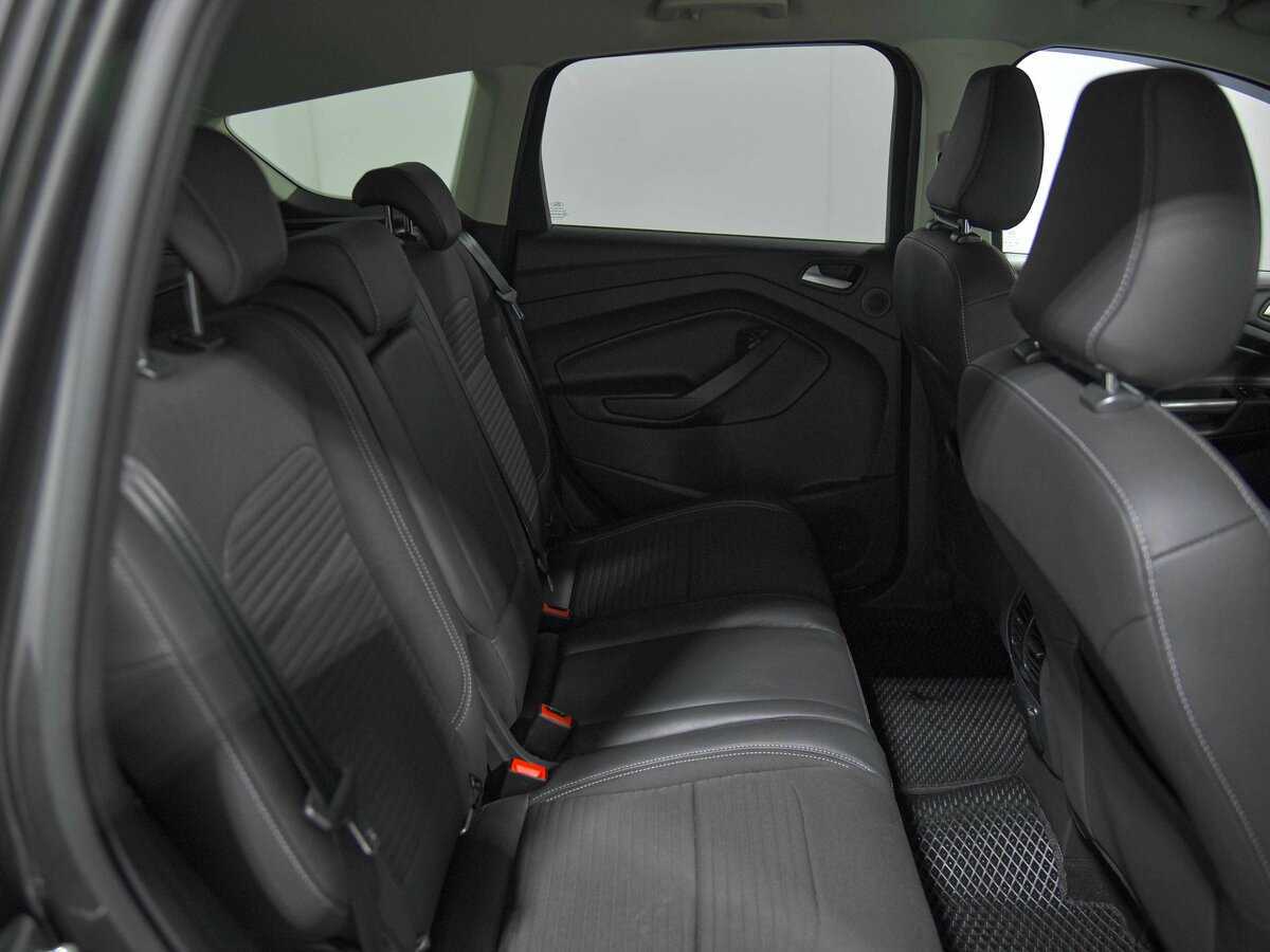 Купить Ford Kuga с пробегом. Фото: #15