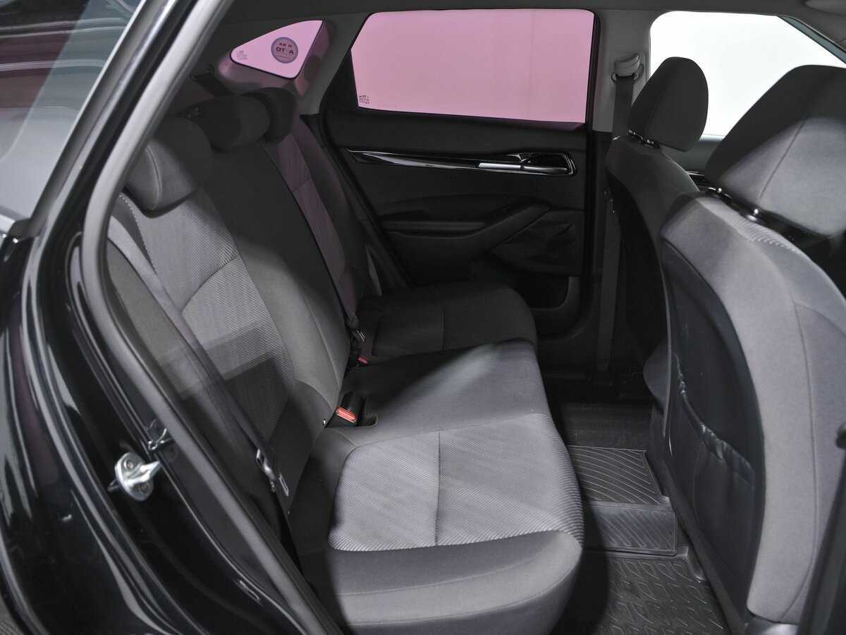 Купить Kia Seltos с пробегом. Фото: #14