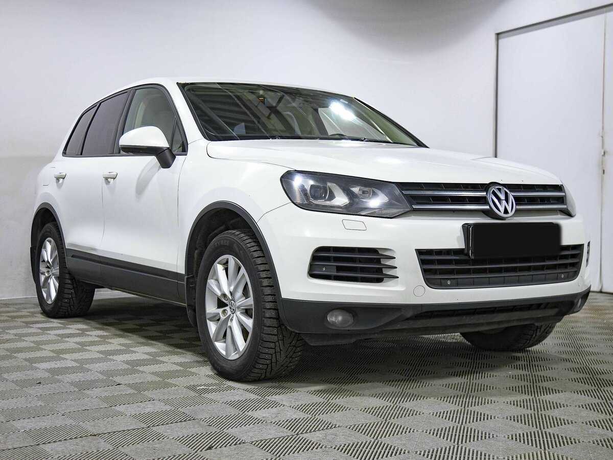 Купить Volkswagen Touareg с пробегом. Фото: #2