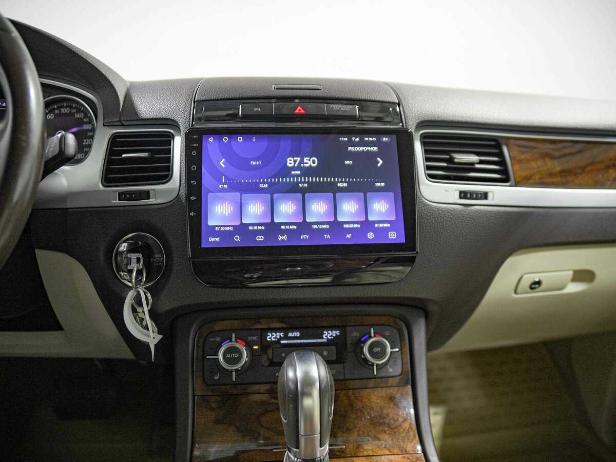 Купить Volkswagen Touareg с пробегом. Фото: #9