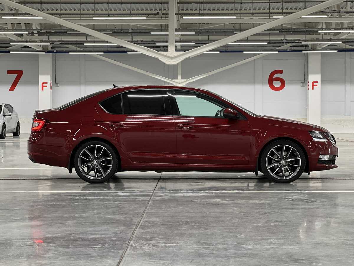 Купить Skoda Octavia с пробегом. Фото: #3