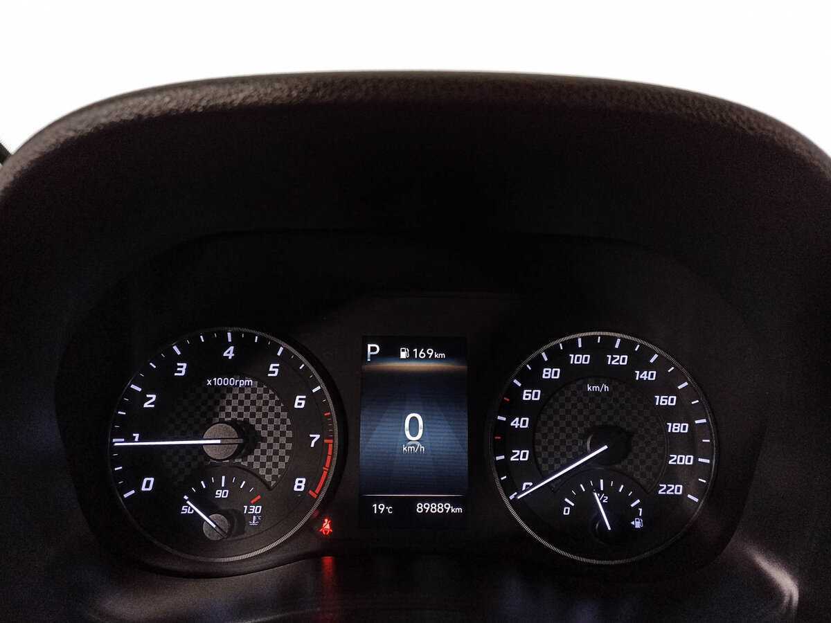 Купить Hyundai Solaris с пробегом. Фото: #9