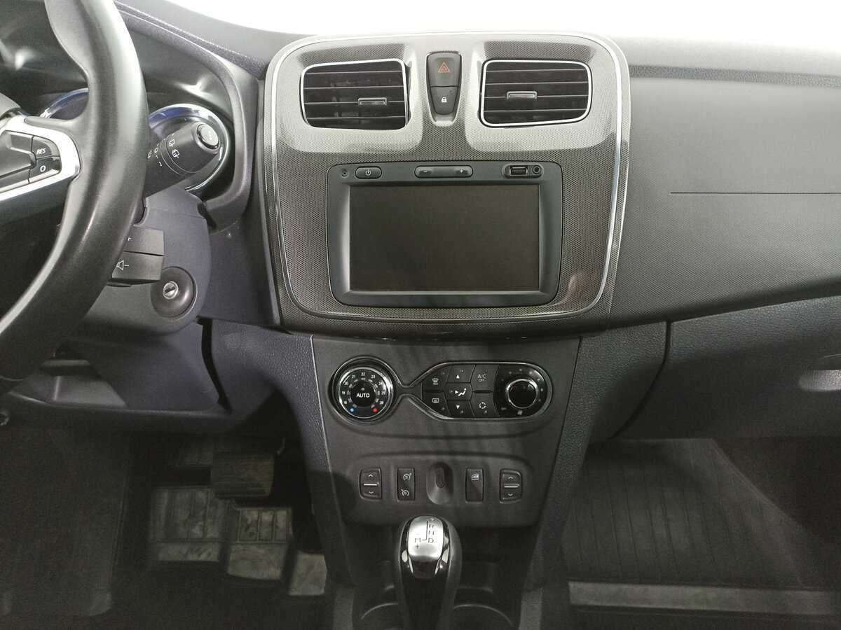 Купить Renault Sandero с пробегом. Фото: #14