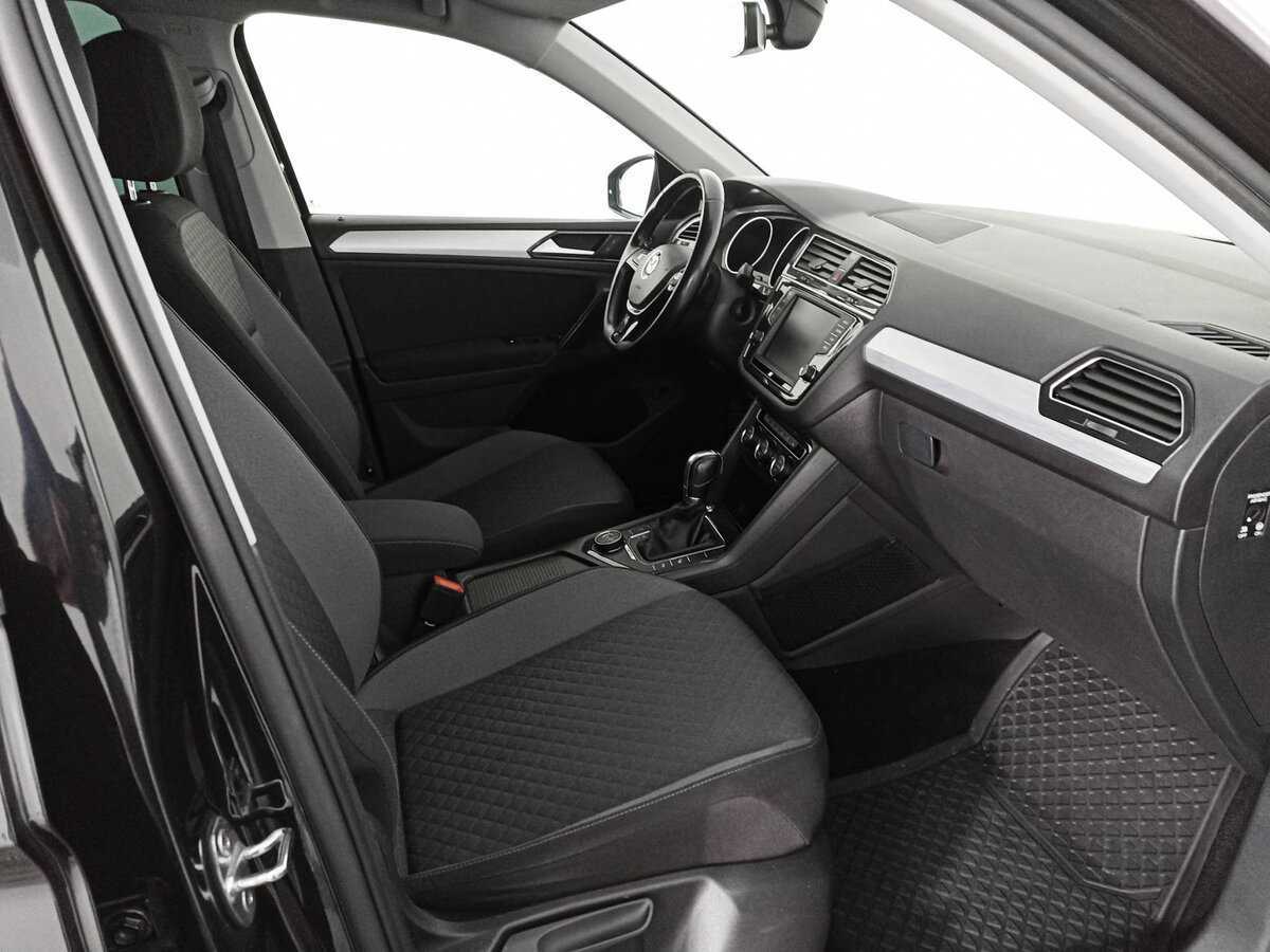 Купить Volkswagen Tiguan с пробегом. Фото: #10