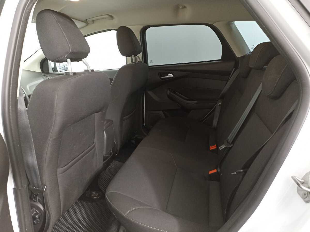 Купить Ford Focus с пробегом. Фото: #11