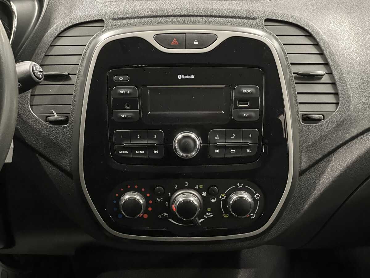 Купить Renault Kaptur с пробегом. Фото: #14