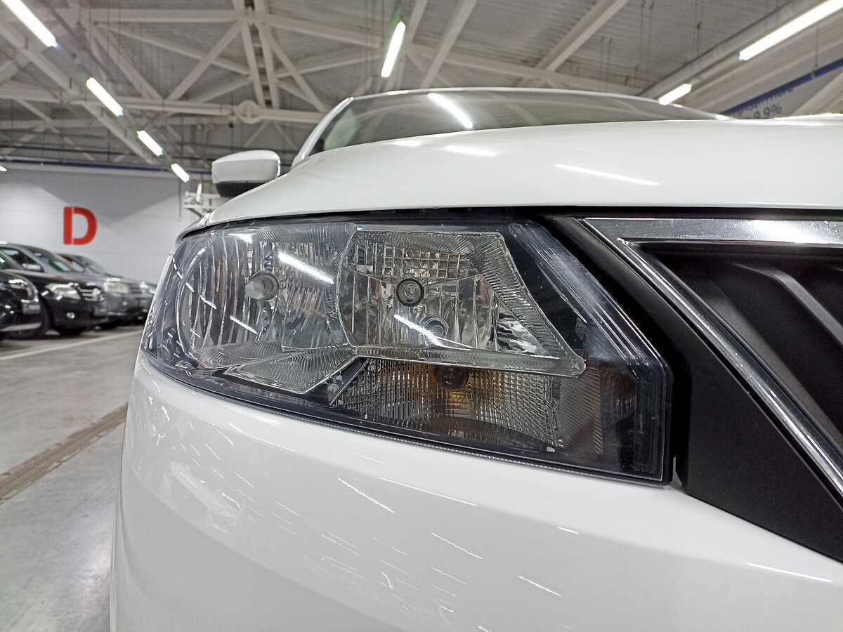 Купить Skoda Rapid с пробегом. Фото: #16