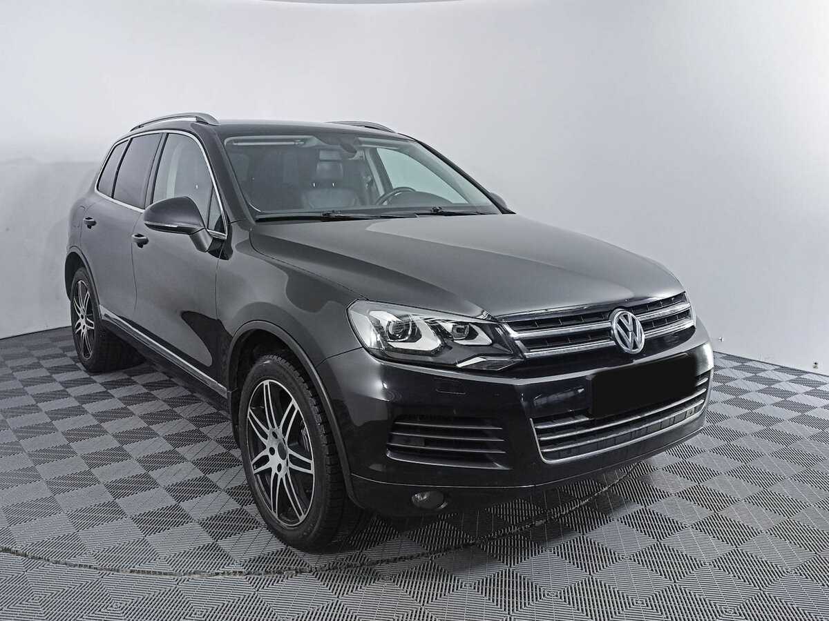 Купить Volkswagen Touareg с пробегом. Фото: #2