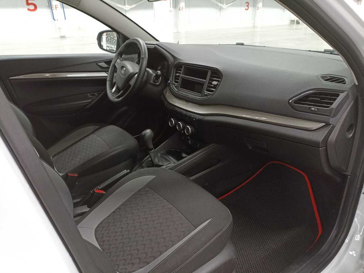 Купить Lada (ВАЗ) Vesta с пробегом. Фото: #10