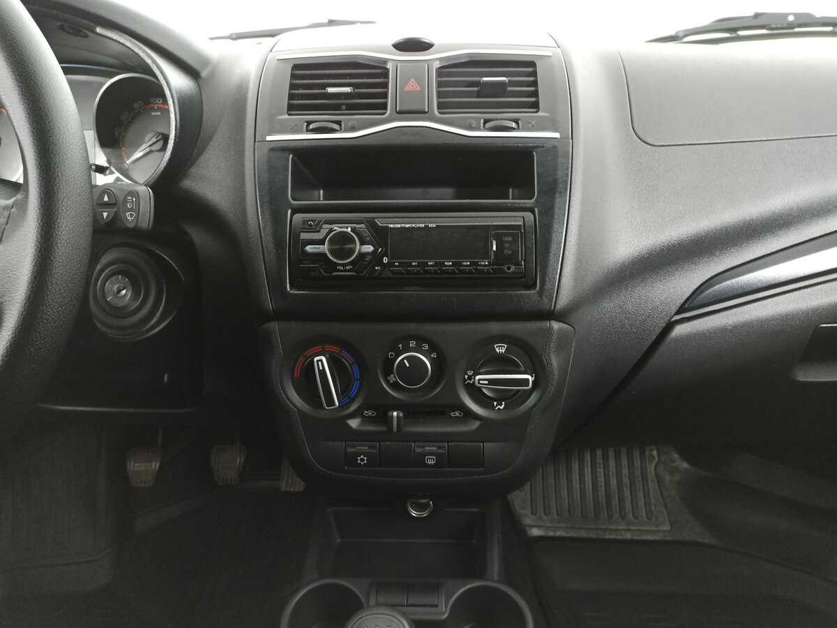 Купить Lada (ВАЗ) Granta с пробегом. Фото: #14