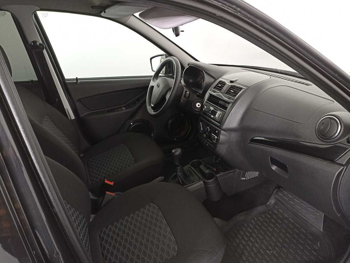 Купить Lada (ВАЗ) Granta с пробегом. Фото: #10