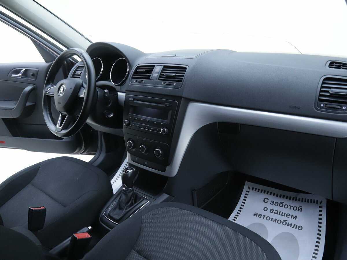 Купить Skoda Yeti с пробегом. Фото: #13