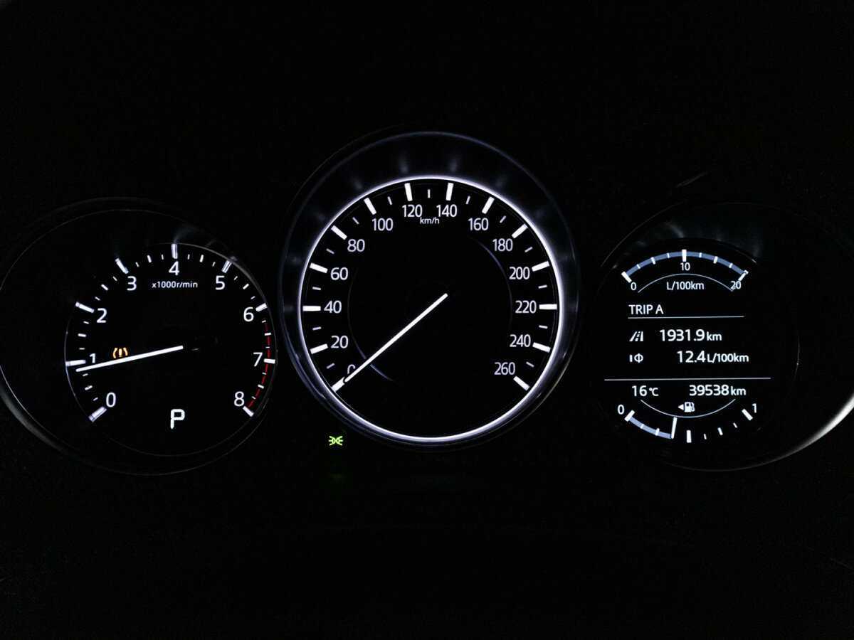 Купить Mazda 6 с пробегом. Фото: #11