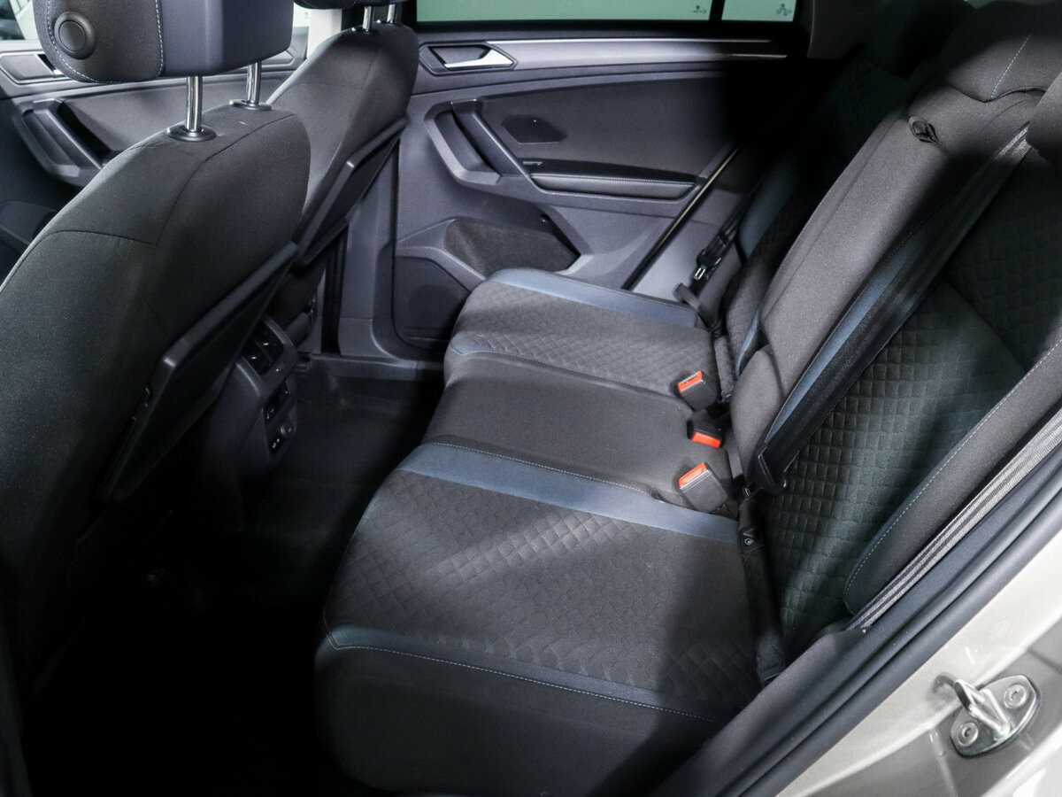 Купить Volkswagen Tiguan с пробегом. Фото: #6