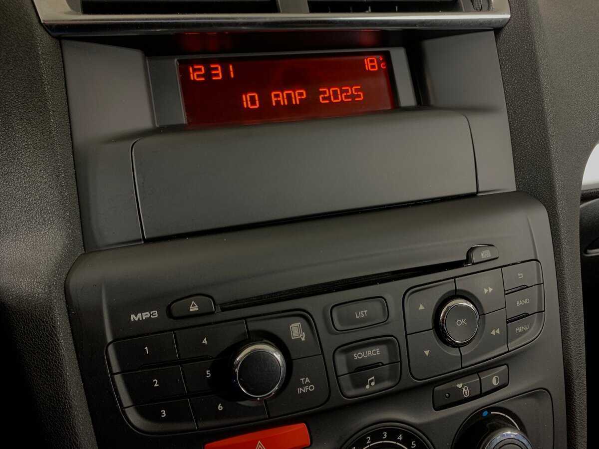 Купить Citroen C4 с пробегом. Фото: #15