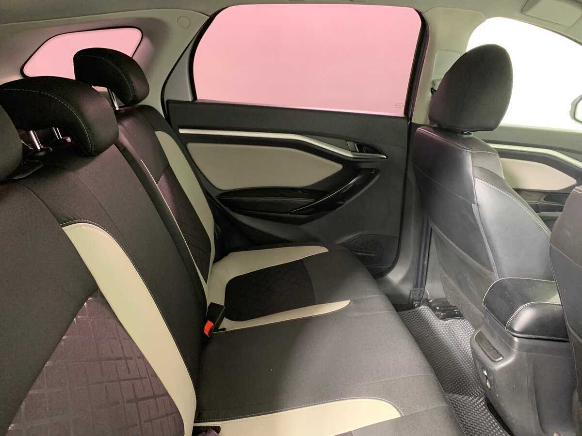 Купить Lada (ВАЗ) Vesta с пробегом. Фото: #17