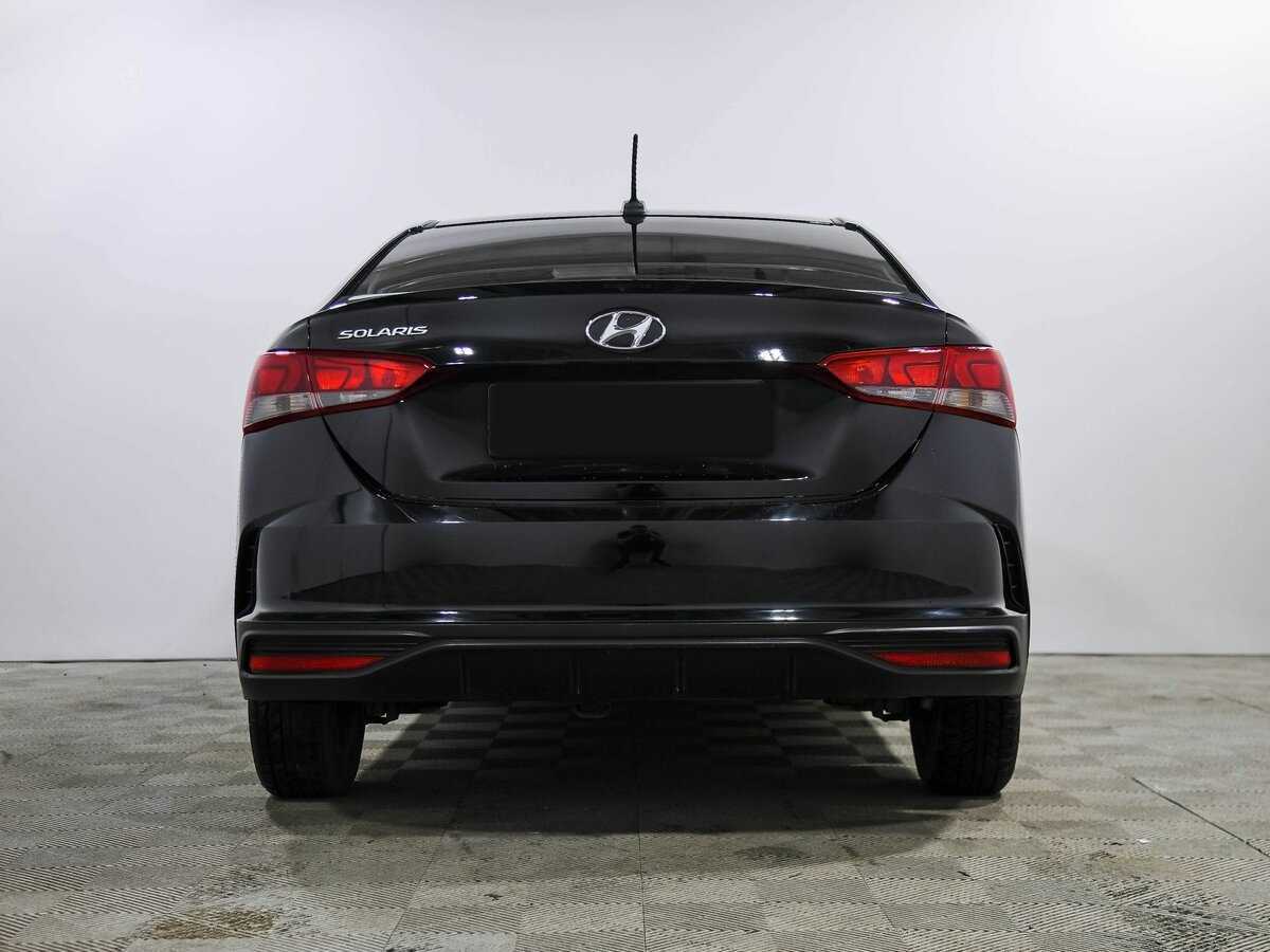 Купить Hyundai Solaris с пробегом. Фото: #4