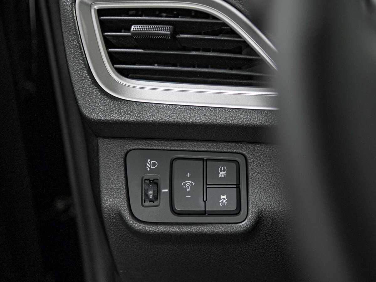 Купить Hyundai Solaris с пробегом. Фото: #11