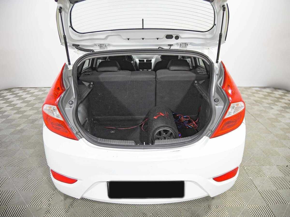 Купить Hyundai Solaris с пробегом. Фото: #14